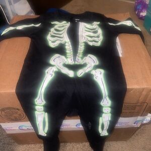 Old navy Pajamas or onesie glow in dark skeleton